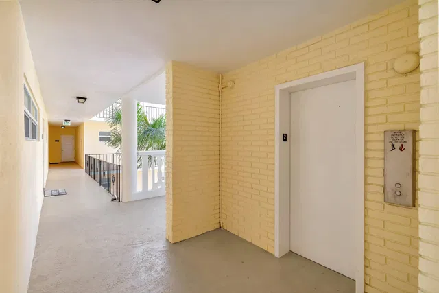  Unit 204 photo 5