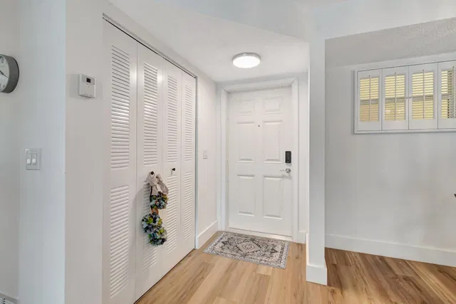  Unit 204 photo 9