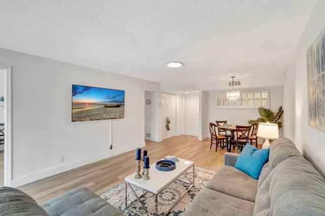  Unit 204 photo 17