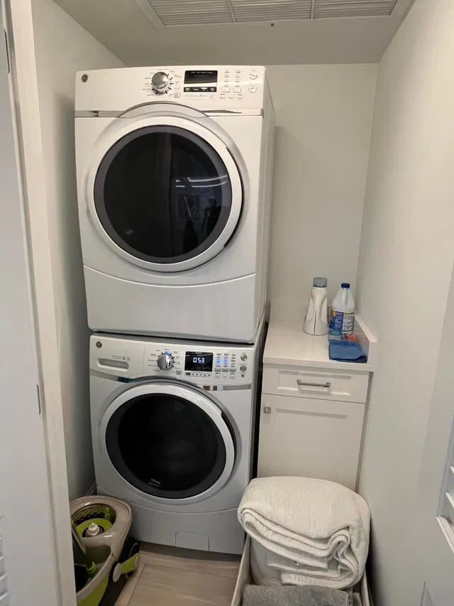 Unit B201 photo 16