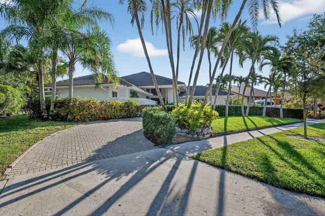 West Palm Beach Residence photo 2