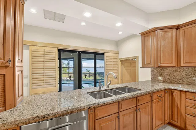 West Palm Beach Residence photo 10