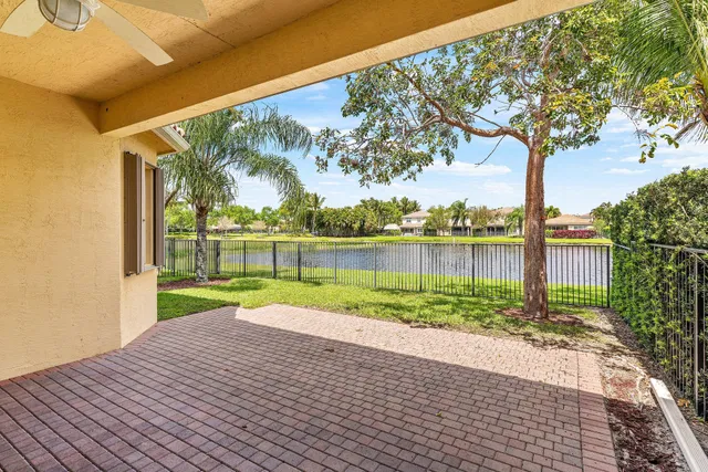  Residence photo 26