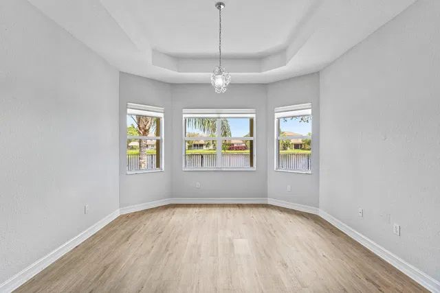  Residence photo 31