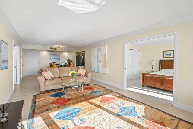  Unit 2090 photo 12