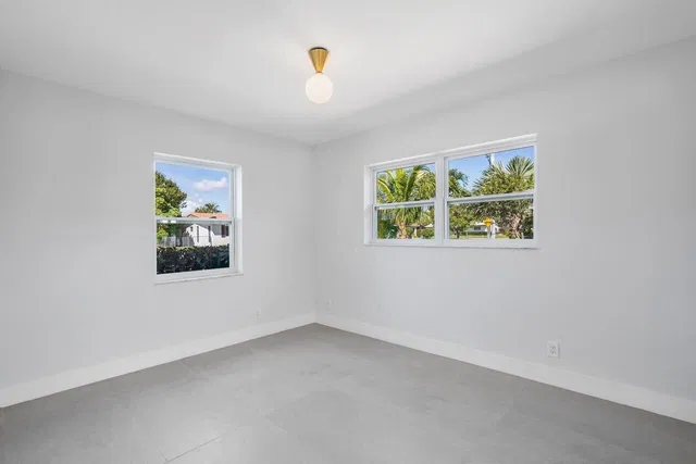 Residence photo 24
