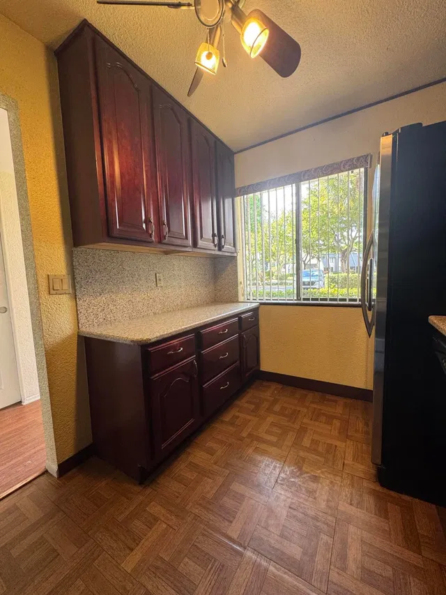  Unit 106 photo 13