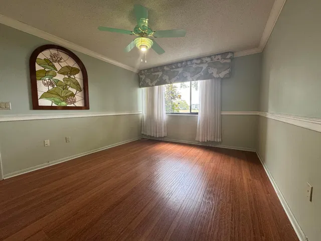  Unit 106 photo 21