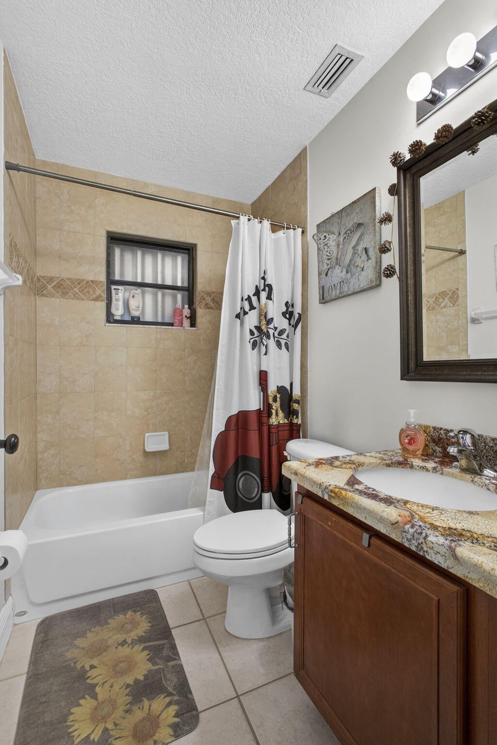 Residence photo 39