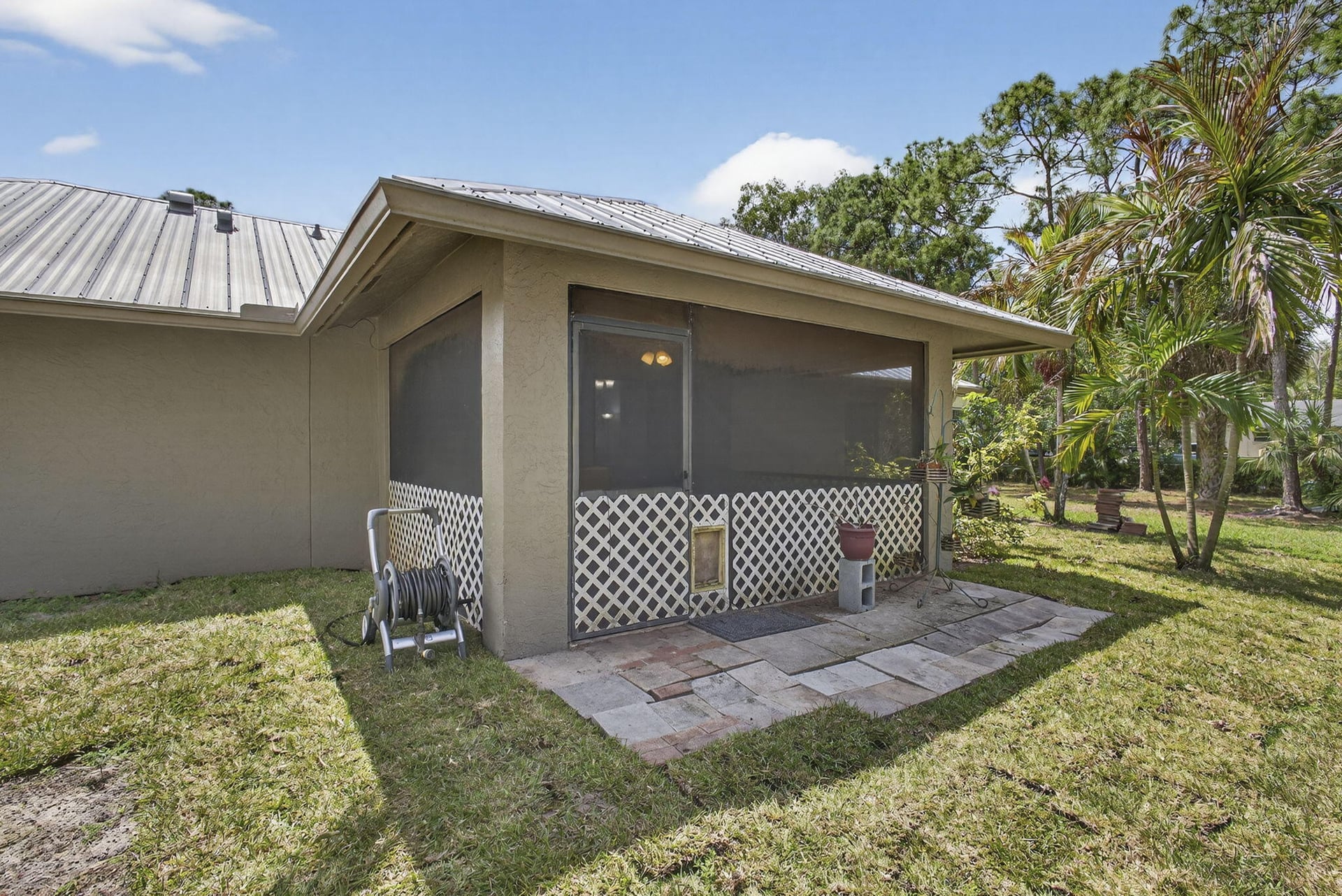 Residence photo 48