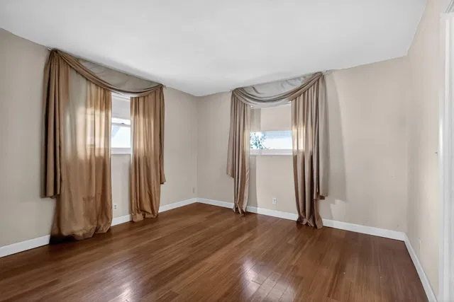  Residence photo 23