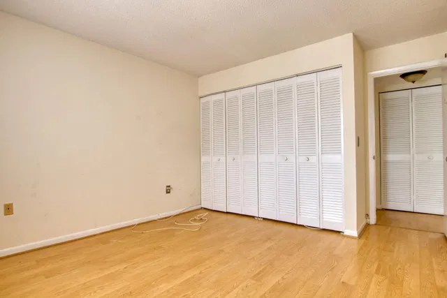  Unit 204 photo 7
