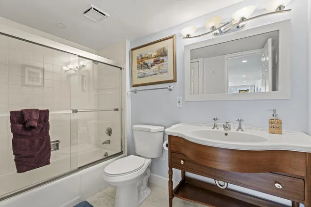 Unit 306 photo 24