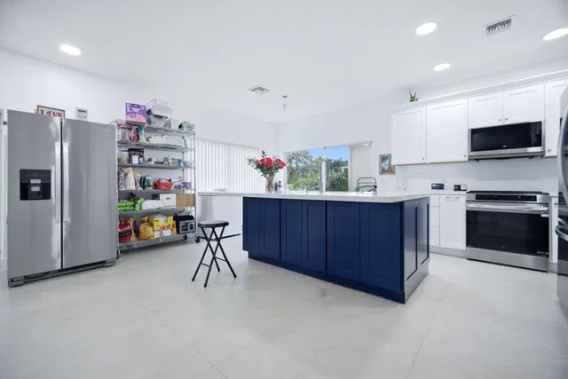  Residence photo 18