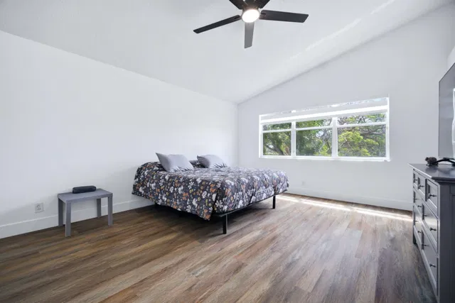  Residence photo 34