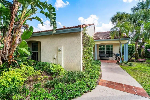 Residence photo 23