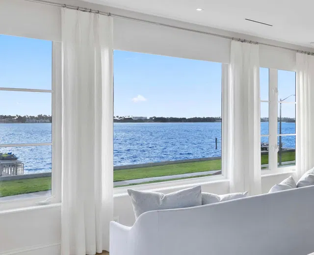SoSo West Palm Beach Residence photo 6