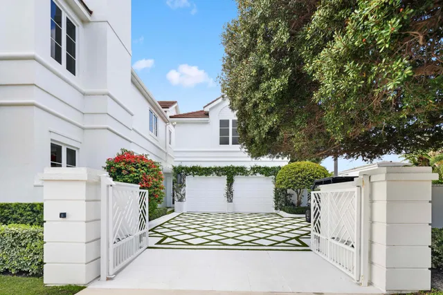 SoSo West Palm Beach Residence photo 8