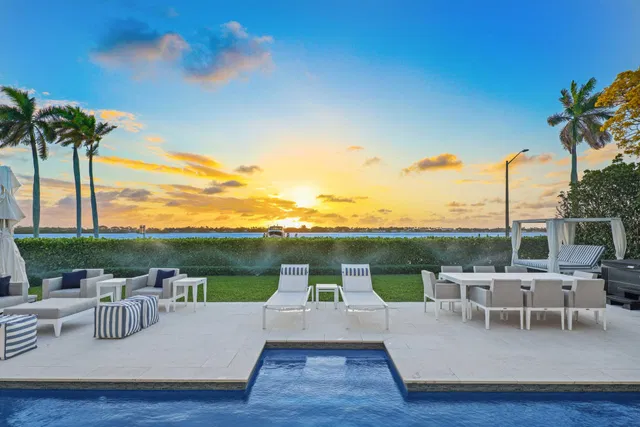SoSo West Palm Beach Residence photo 32