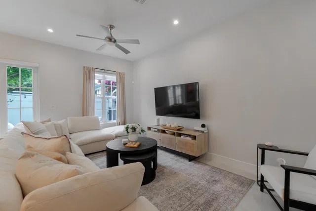Palm Trail Delray Beach Residence photo 6