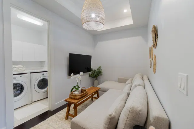 Palm Trail Delray Beach Residence photo 23