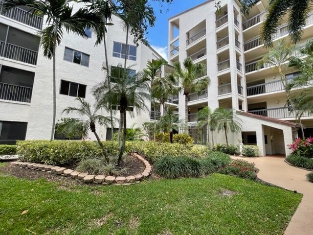 Unit 204 photo 21