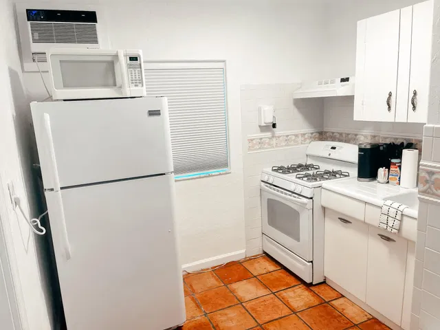 Residence photo 3