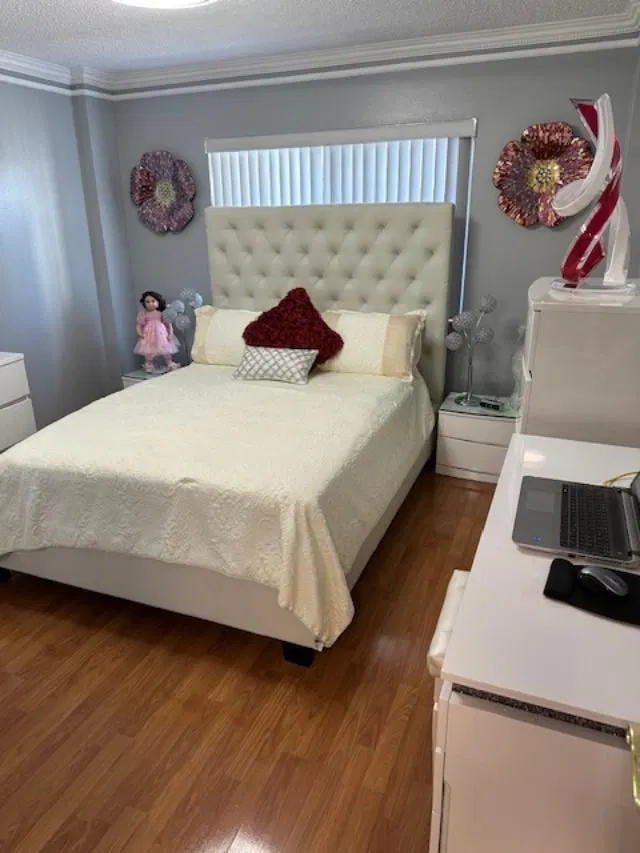 Unit 210 photo 19