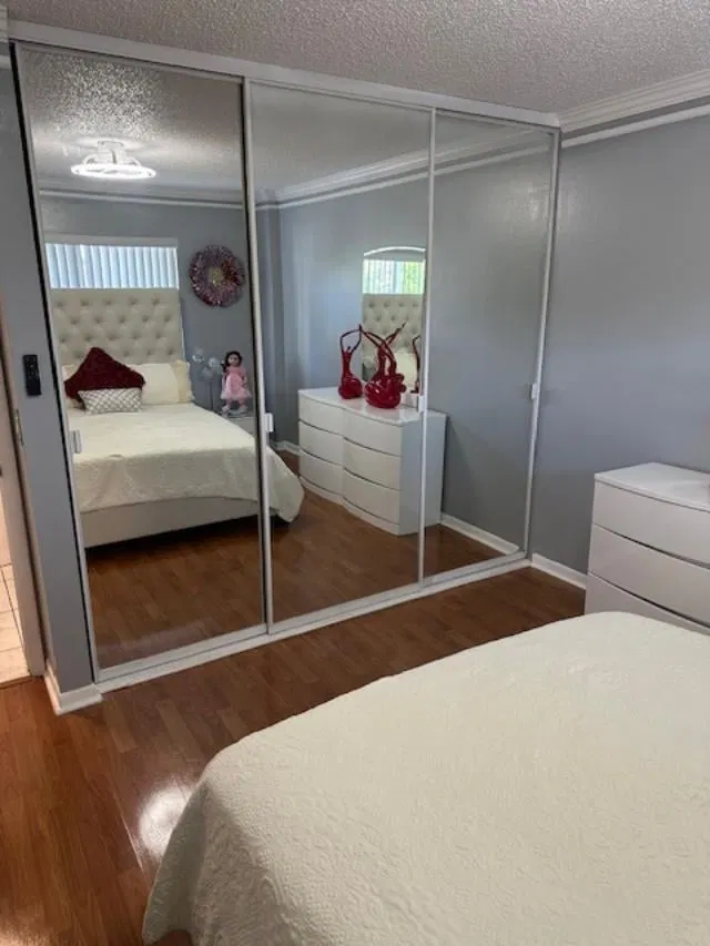 Unit 210 photo 21