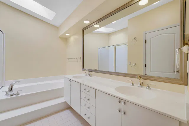 PGA National Palm Beach Gardens Residence photo 13