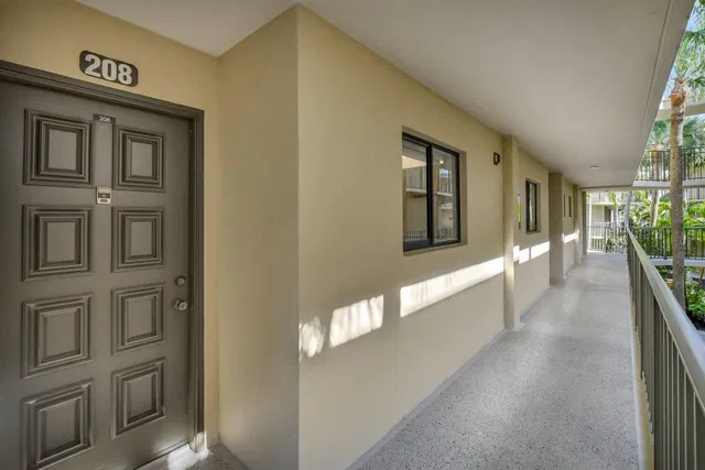 Unit 208 photo 3