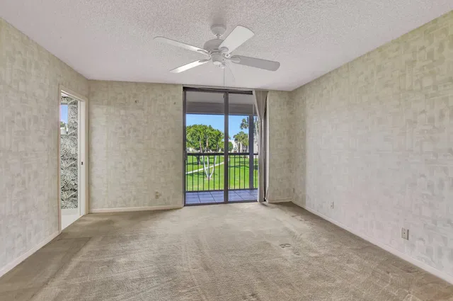 Unit 208 photo 13
