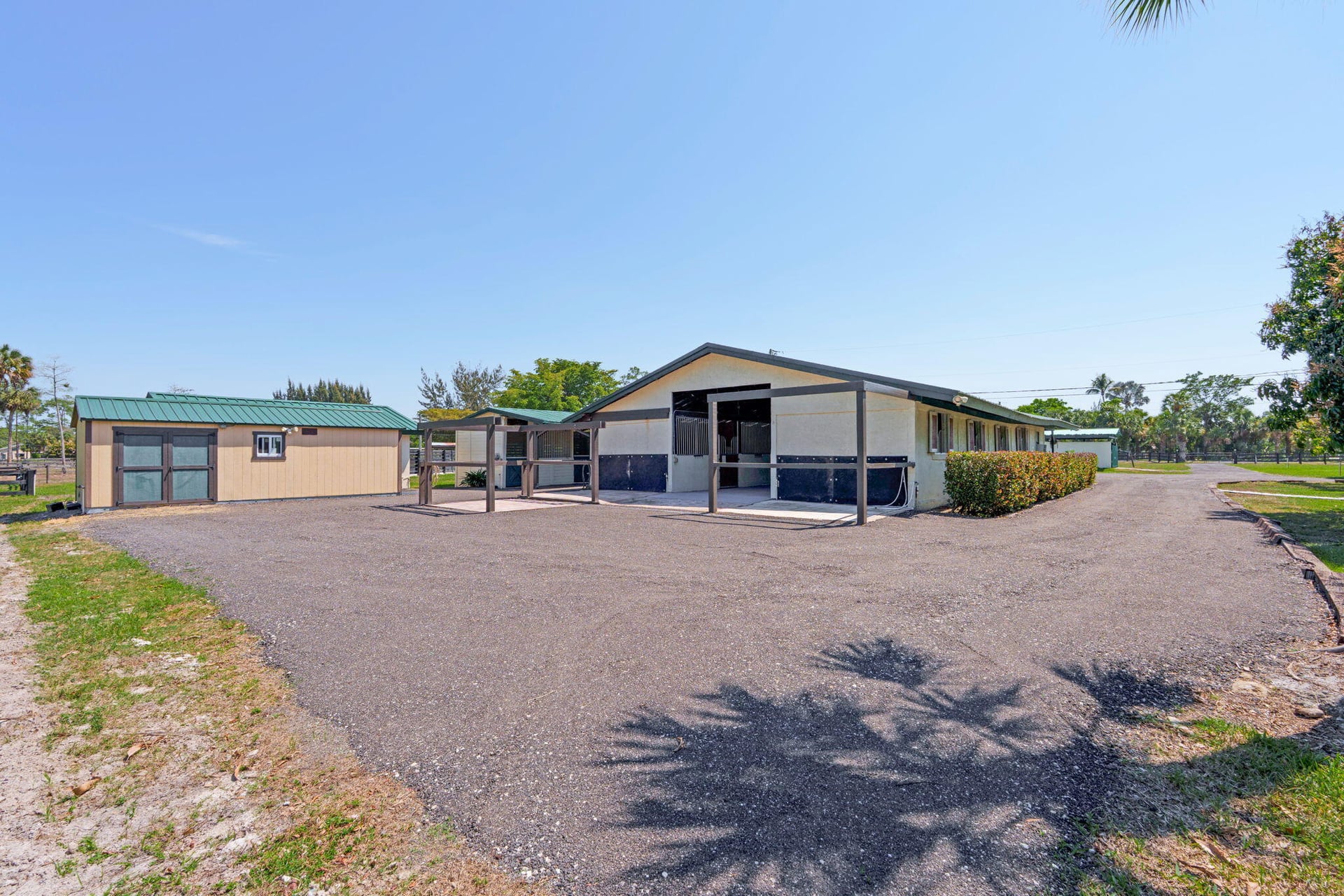  Residence photo 18