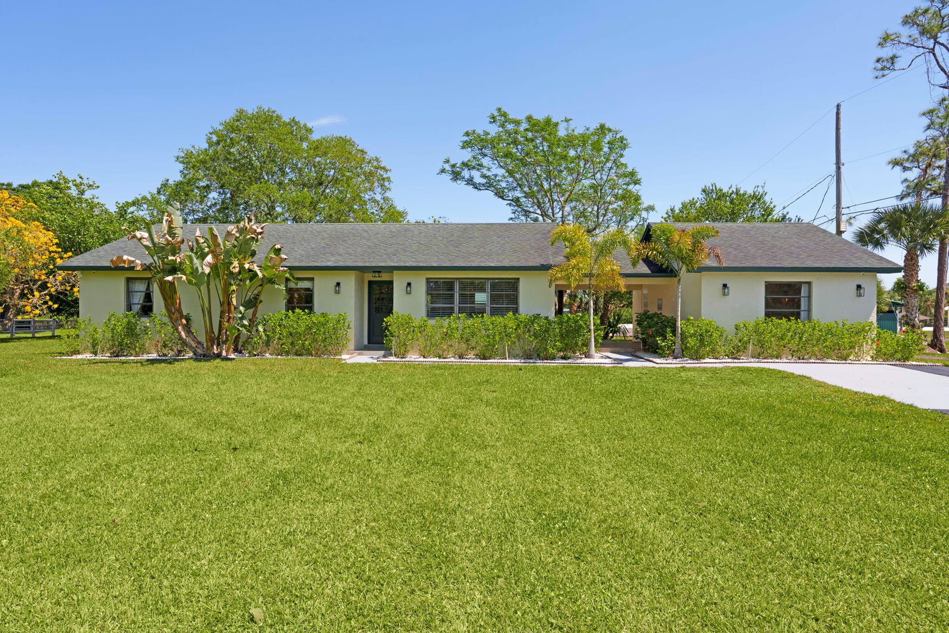  Residence photo 26