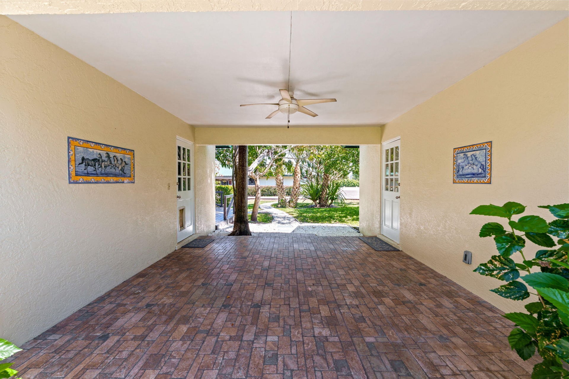  Residence photo 30