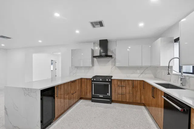 Village of North Palm Beach Residence photo 19