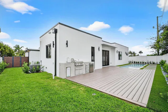 Village of North Palm Beach Residence photo 48
