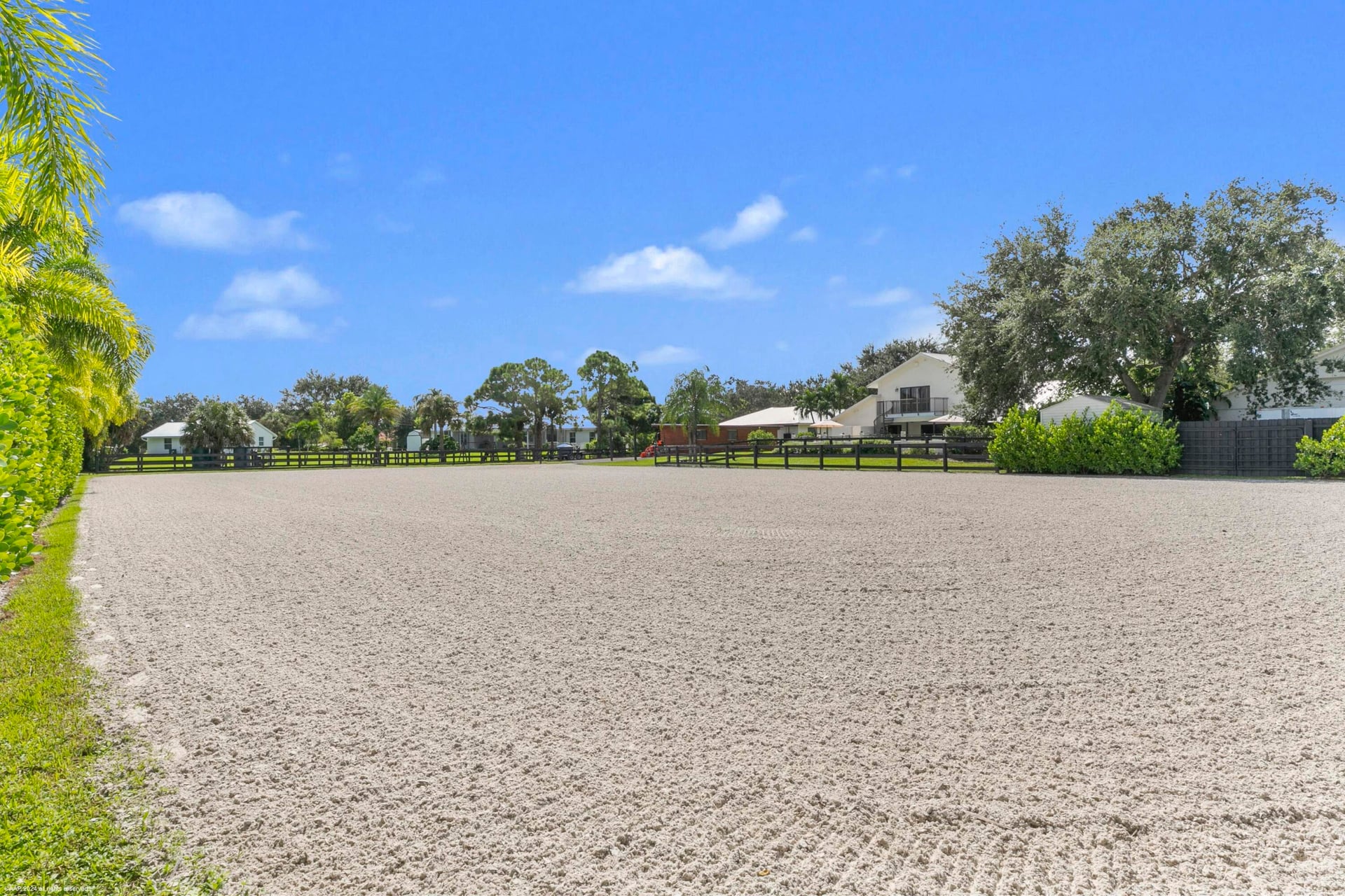 Paddock Park Residence photo 68