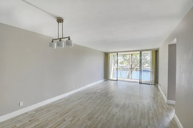 Boca Raton Unit 2050 photo 11