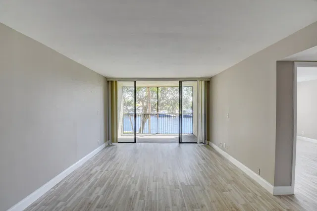 Boca Raton Unit 2050 photo 12