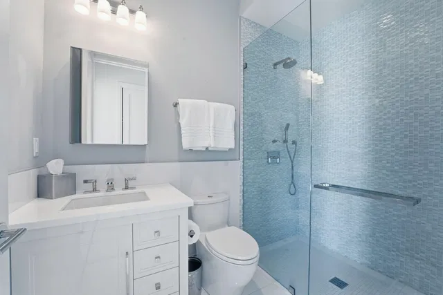 Residence photo 62