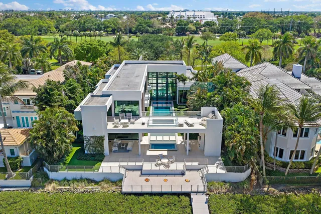 Admirals Cove Residence photo 11