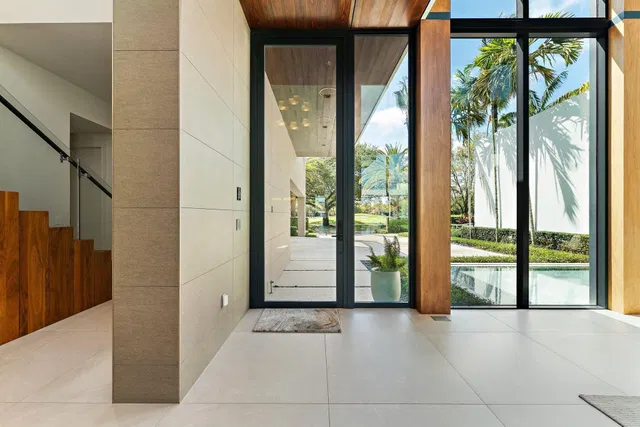 Admirals Cove Residence photo 14