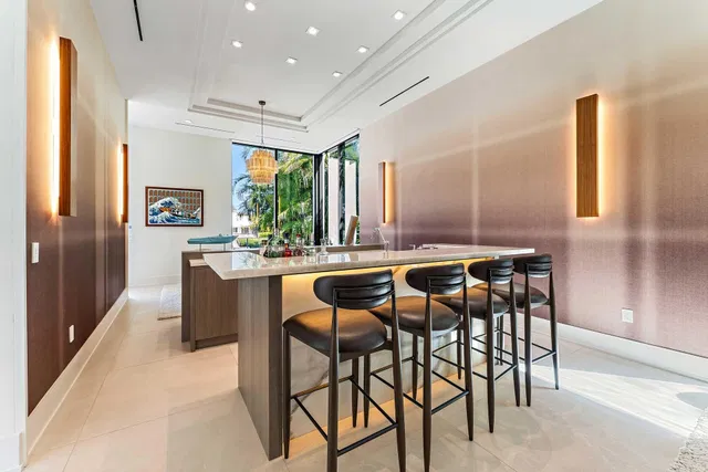 Admirals Cove Residence photo 35