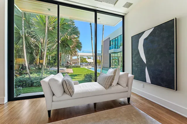Admirals Cove Residence photo 43