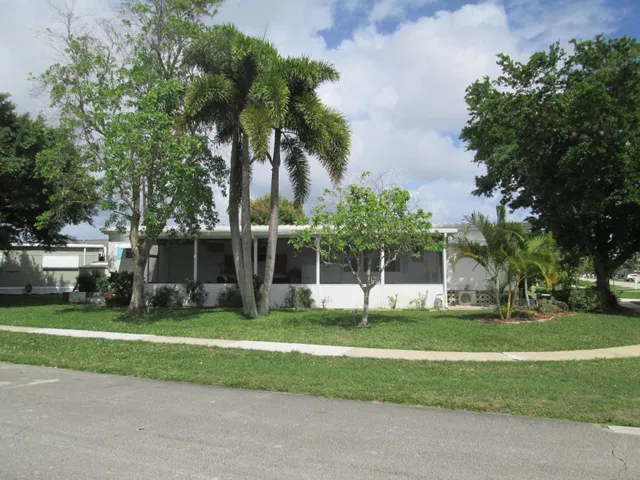  Residence photo 7