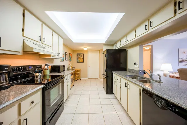 Unit 4207 photo 14