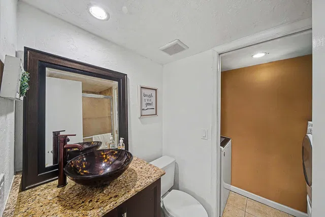  Residence photo 11