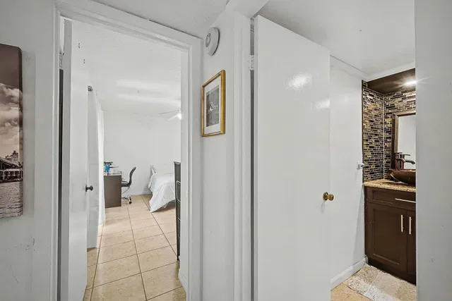  Residence photo 19