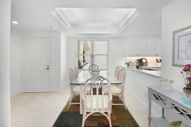 Unit 316 photo 15